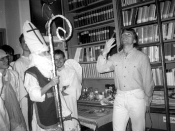 P. prof. Nov�k recituj�c�