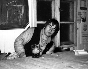 Tom� H. ve sv� typick� pozici